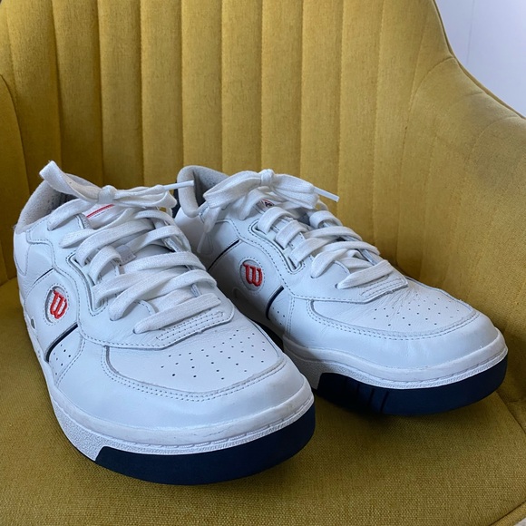 Like new Wilson pro staff 87 shoe - Picture 3 of 6